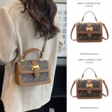 Небольшая дизайнерская универсальная демисезонная сумка через плечо, премиум класс, коллекция 2023