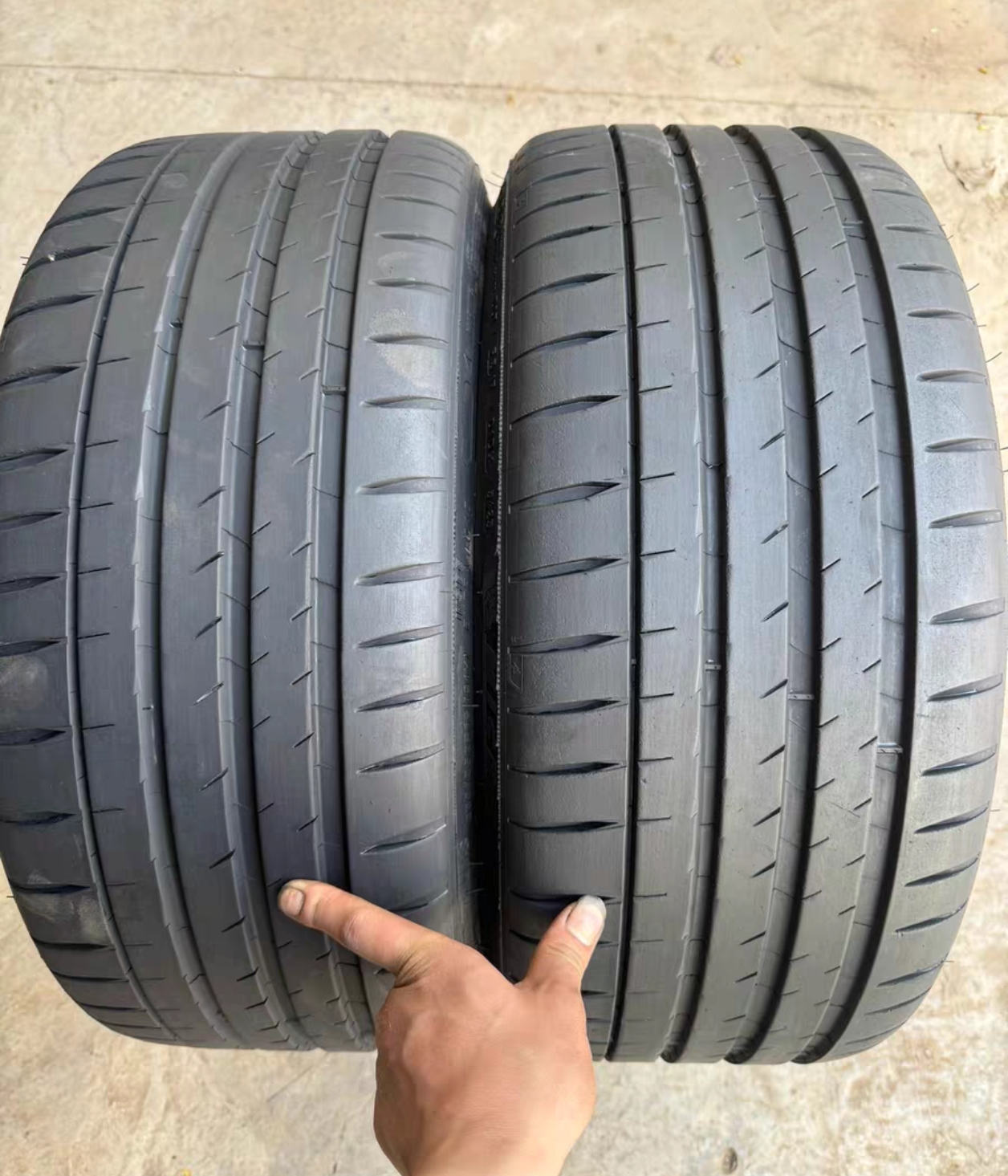 255/35ZR19米其林 PS4S 96Y 适配 奥迪A4/奥迪A5/宝马/捷尼赛思