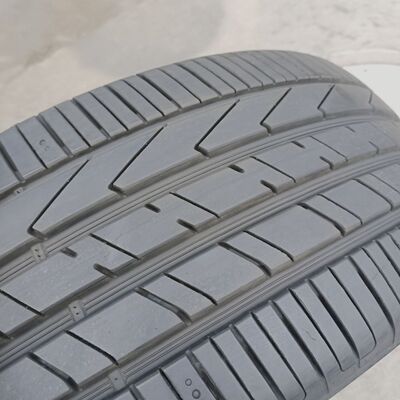 韩泰轮胎255/45R20 101V K127E原配零跑C11红旗HS7