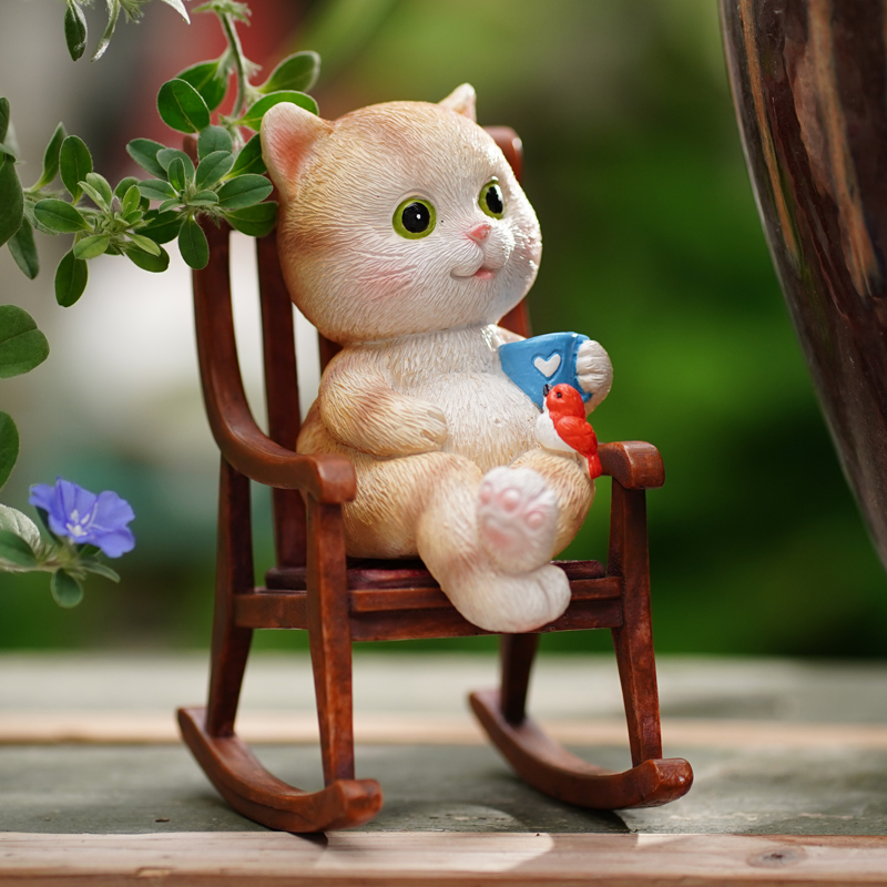 卡通可爱小猫咖啡厅办公室桌面摇椅摆件花园庭院动物摆设布景礼物