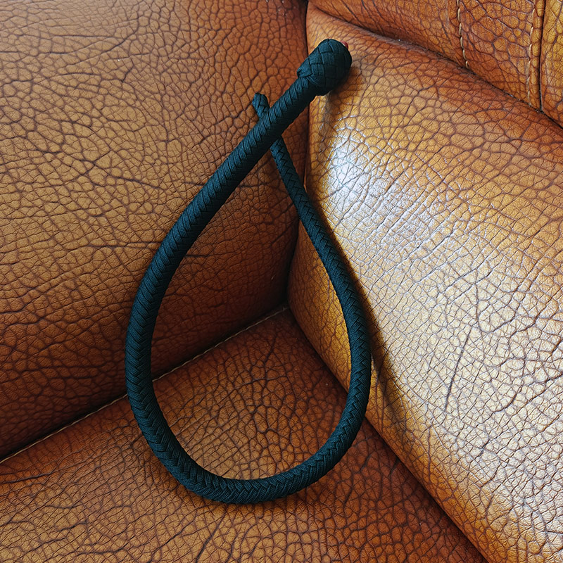 伞绳鞭子蛇鞭美式牛仔鞭sm健身鞭小皮鞭教鞭散鞭马鞭皮拍实践道具