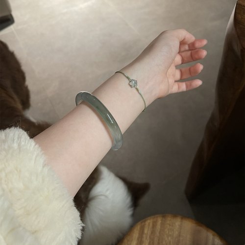 缅甸冰种翡翠美人条手镯半山水