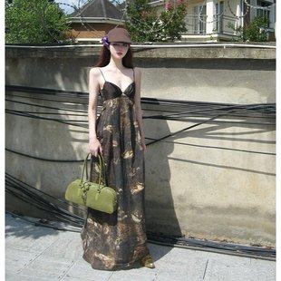 蝴蝶水墨印花吊带连衣裙女夏季 法式 海边度假高级感气质收腰长裙子