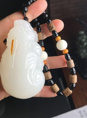 白色手工雕刻精美貔貅手把件情侣男女款平安把玩件百搭