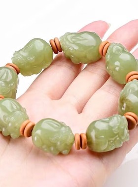 浅绿和田色玉貔貅手串手链油润貔貅招财配饰手链男女款时尚百搭