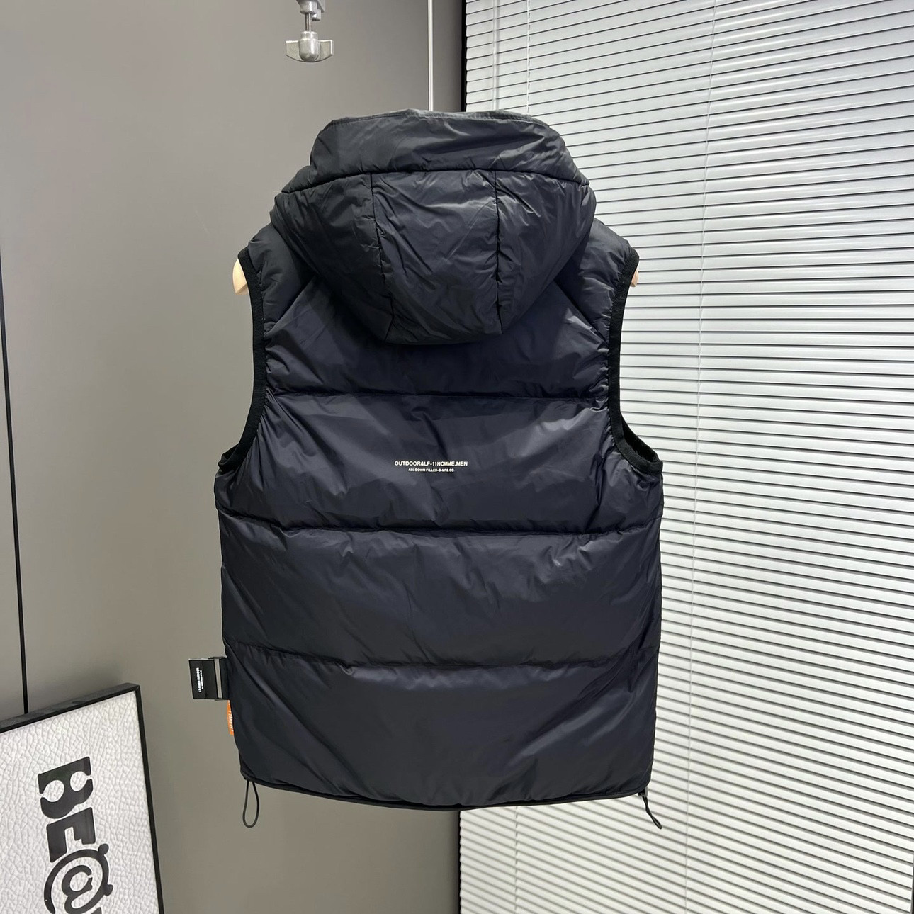 MENS WINTER DOWN JACKET VEST SLIM FIT WARM WHITE DUCK DOWN VEST JACKET KOREAN VERSION OF THE PUFFY DOWN SHOULDER TOP