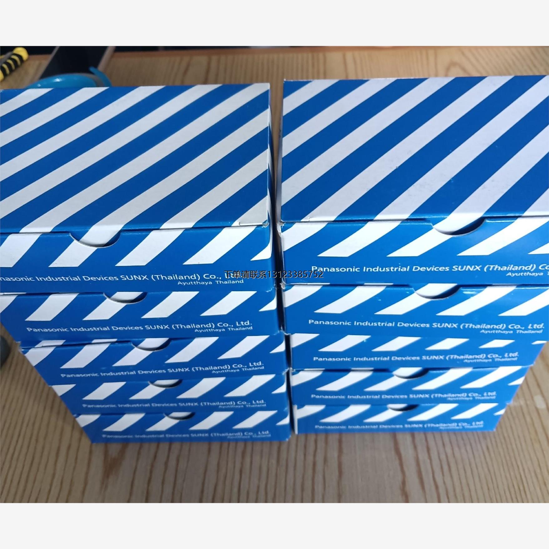 询价松下NA1-PK3-PN，小型检选传感器，十只，全新原装正品