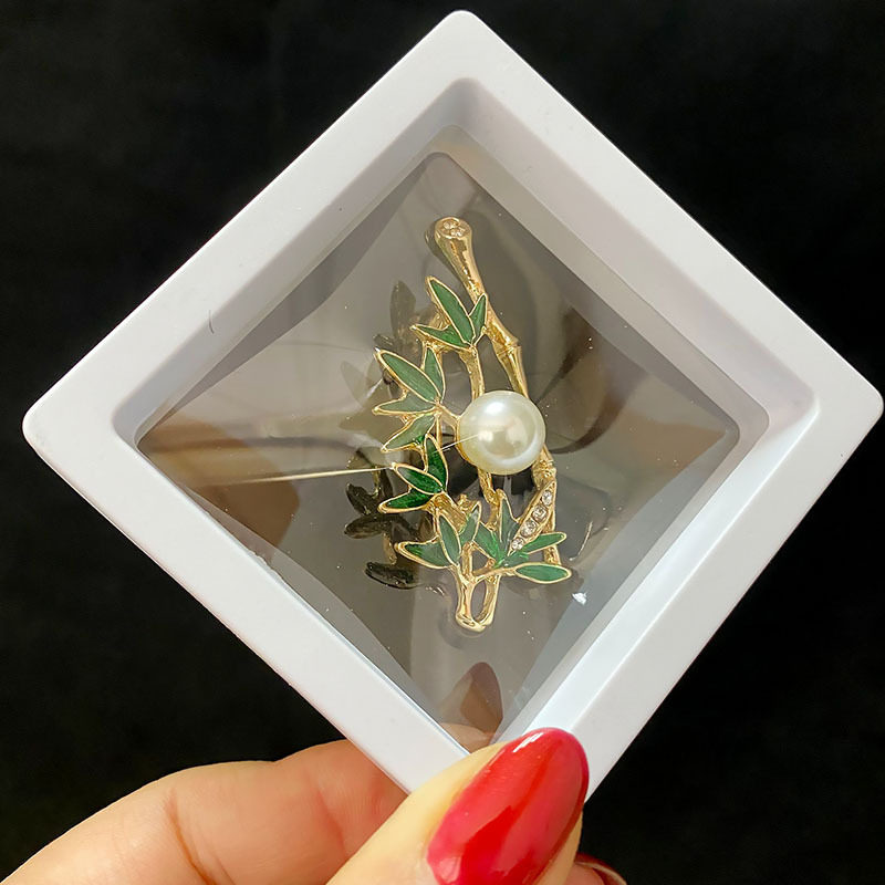 박스형 하이 엔드 핀 보우 브로치 선물 패션 틈새 하이 엔드 진주 코사지 여성 스카프 버튼 액세서리