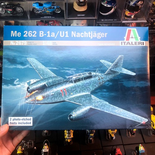 ITALERI飞机拼装模型德军me262