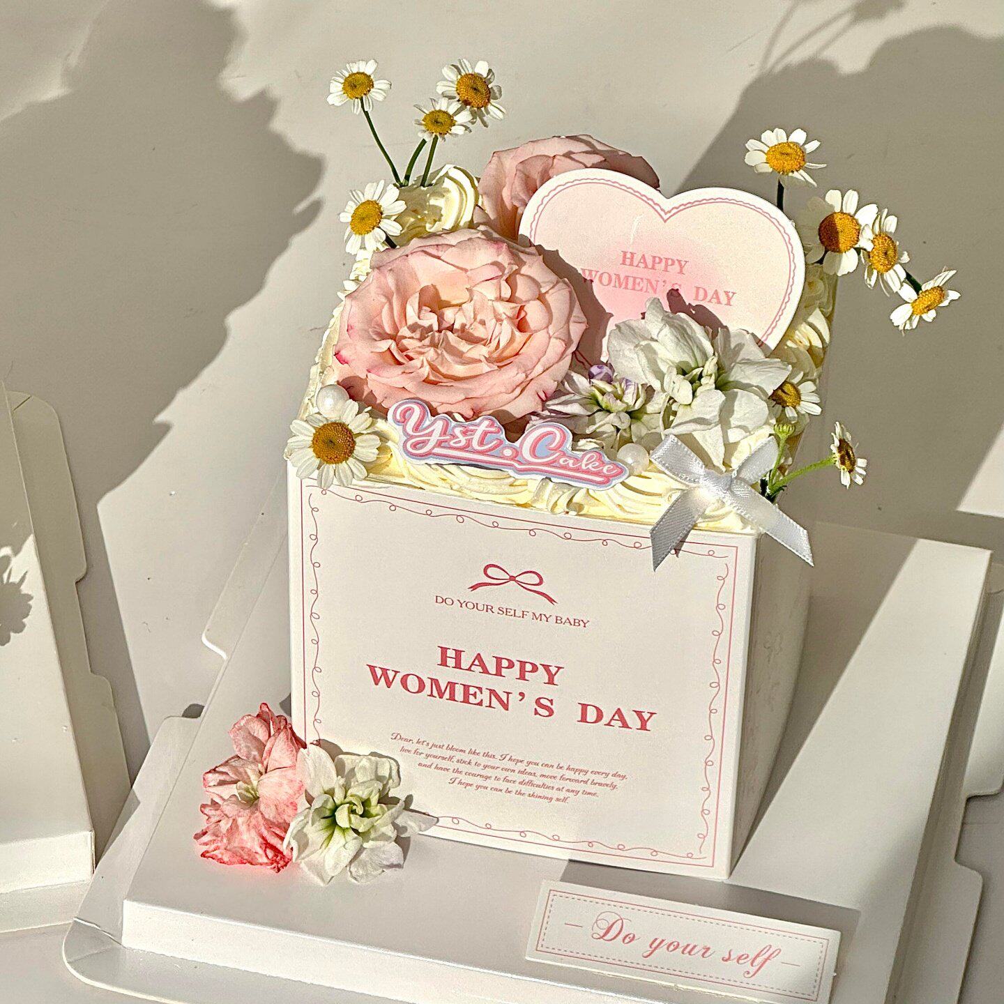 网红3.8女神节英文正方形围边蛋糕装饰三八女王节玫瑰花烘焙装扮