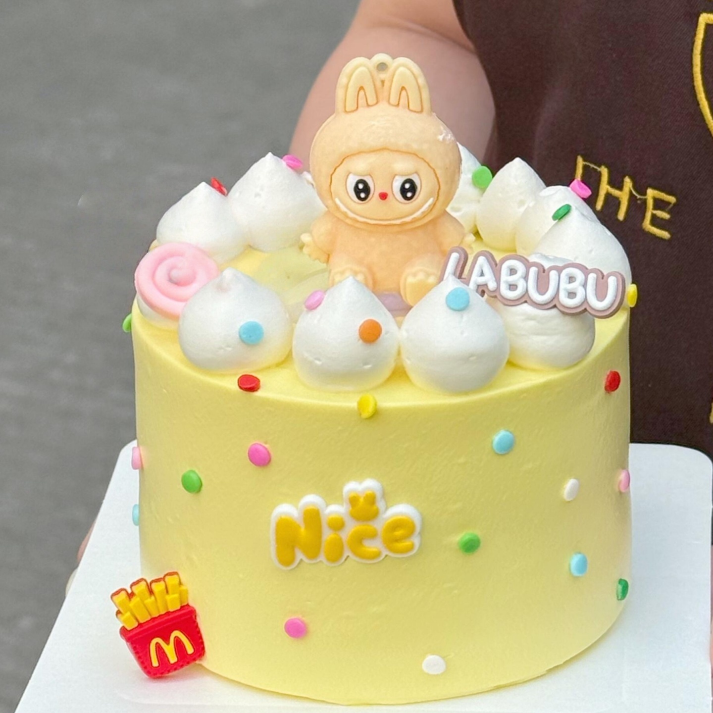 可爱拉布布儿童生日蛋糕装饰摆件emoji表情夹心饼干甜品装扮配件