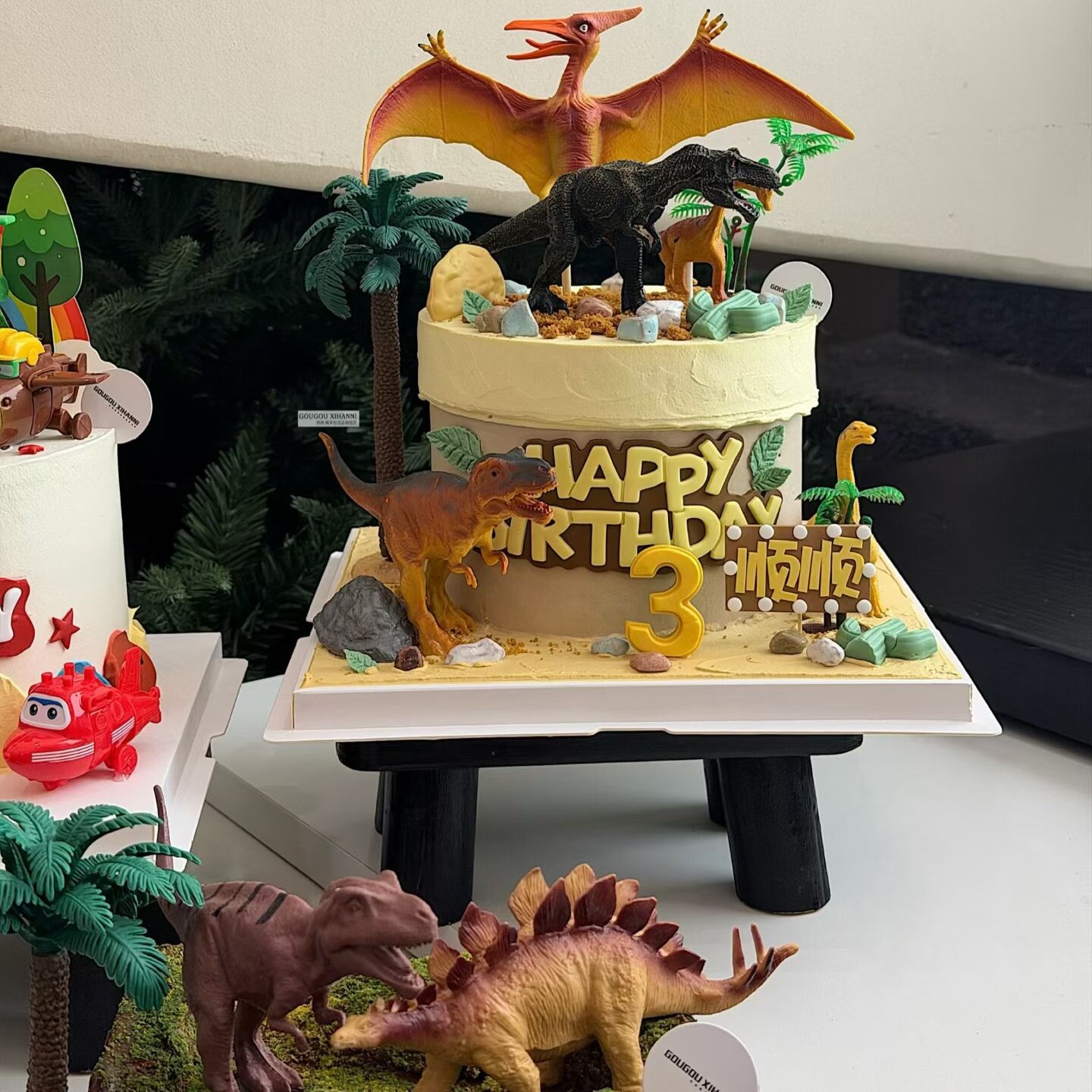 网红侏罗纪恐龙蛋糕装饰霸王龙翼龙摆件儿童男孩生日烘焙装扮插件