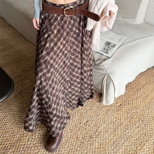 TAKEOFF美拉德不规则棕色格子半身裙女秋季复古气质遮胯长款A字裙