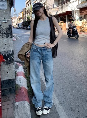 浅蓝色直筒牛仔裤女2025早秋季新款美式辣妹显瘦百搭窄版宽松裤子