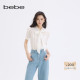 bebe2025秋季 360201 衬衫 新款 女士白色钩花设计蝴蝶结领短款