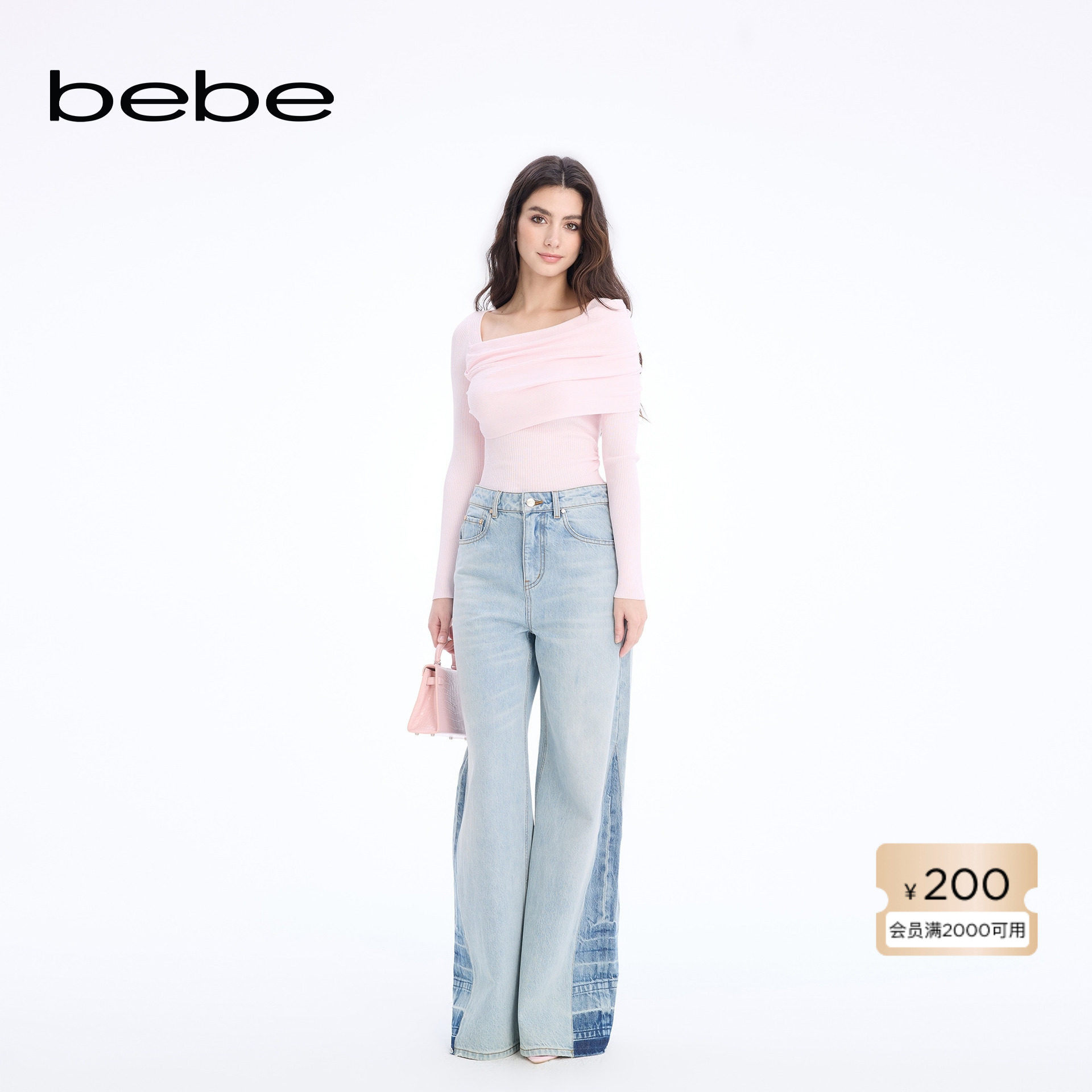 bebe2026春季新款女士侧边拼色设计宽松气质阔腿牛仔裤111003,女装/女士精品,牛仔裤,淘宝优惠券,粉丝福利购,淘宝优惠卷