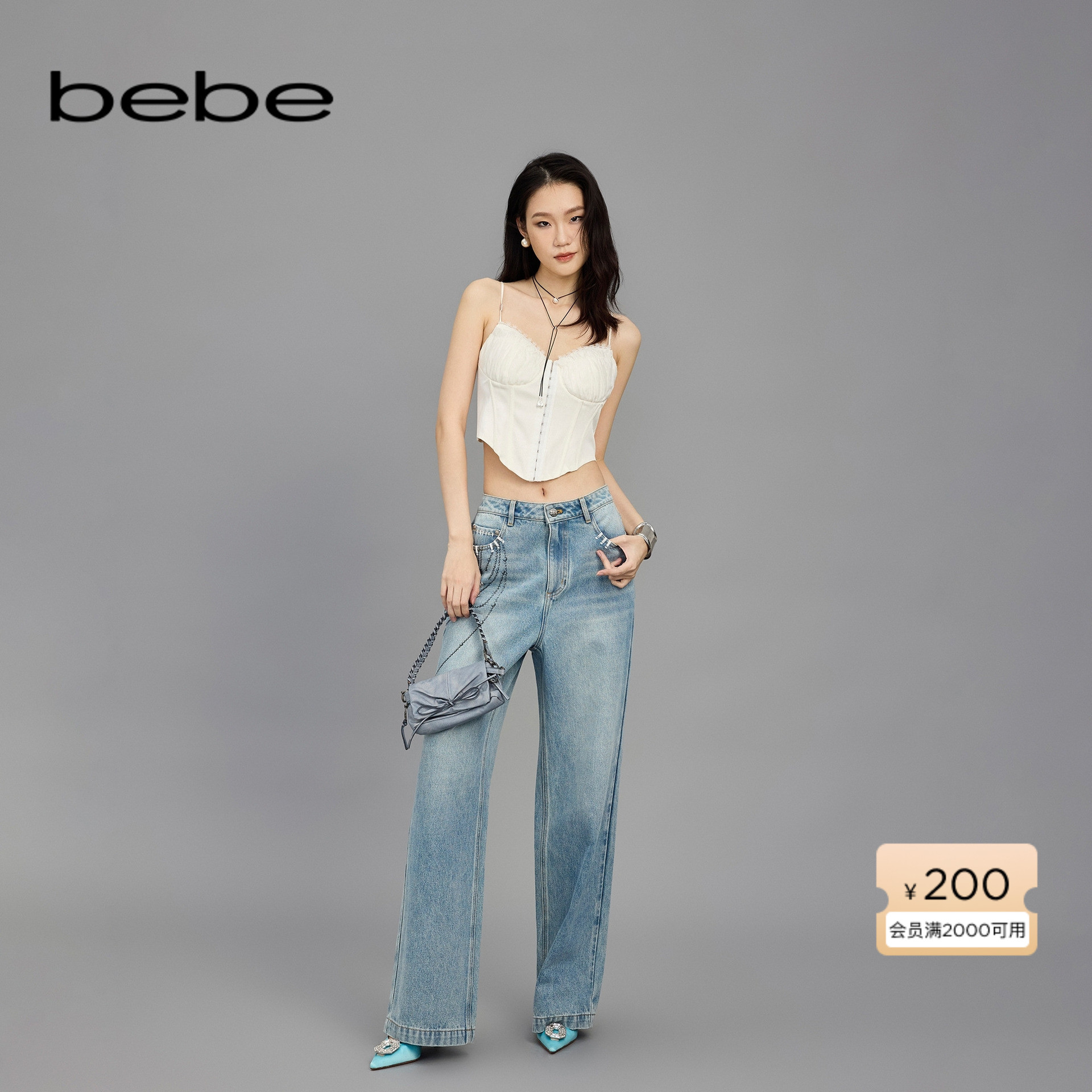 bebe春季新款印花牛仔裤