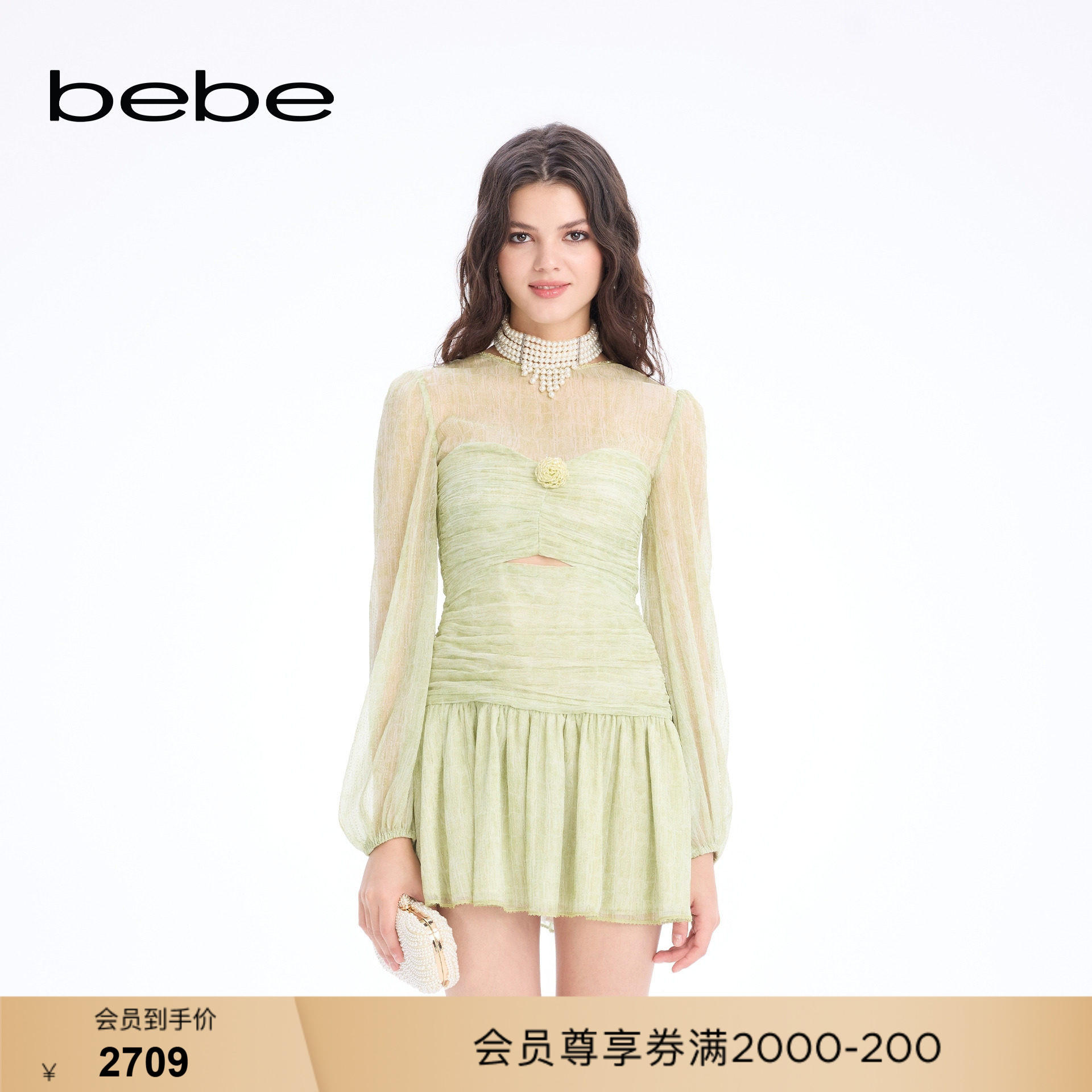 【徐璐同款】bebe2026春季新款女士千金风褶皱设计连衣裙150028