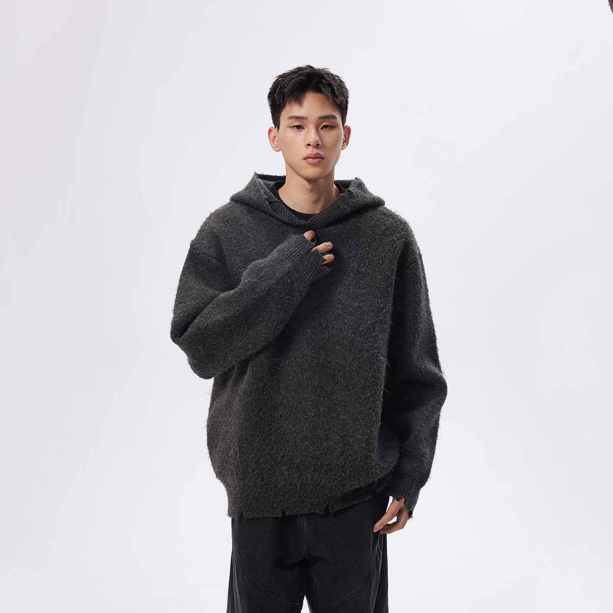 CHINISM赤尘深灰色连帽毛衣男