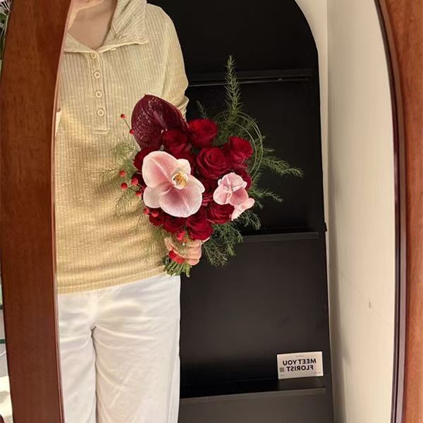 浪漫高级感小众订婚结婚花束