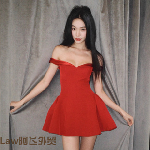 sexy dress易梦玲同款 floral strapless 一字肩 print Flattering