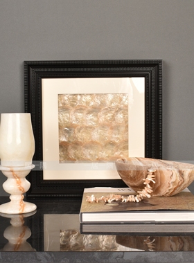 侘寂轻法样板间边柜装饰画