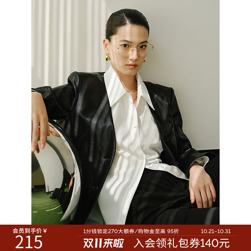 衣香丽影长袖皮衣2026年秋季宽松型女式V领短款单排多扣通勤风