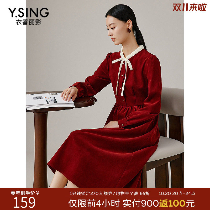 衣香丽影红色灯芯绒蝴蝶结连衣裙女2026年秋装新款韩系氛围感裙子