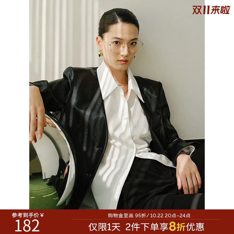 衣香丽影长袖皮衣2026年秋季宽松型女式V领短款单排多扣通勤风