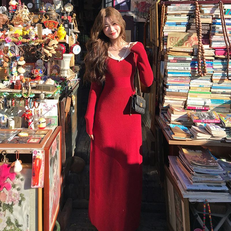 孕妇高级感长袖针织连衣裙外出穿