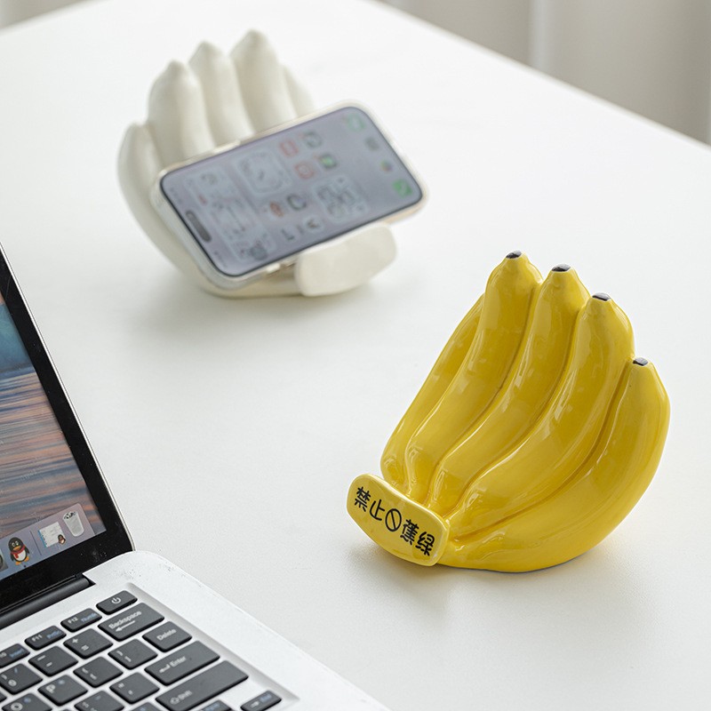 软萌治愈陶瓷香蕉手机支架摆件