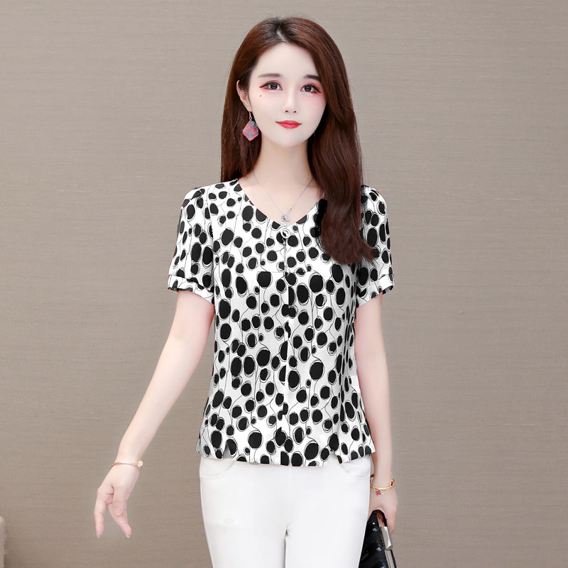 波点雪纺上衣女装2020新款夏大码韩版显瘦短款遮肚子减龄小衫洋气