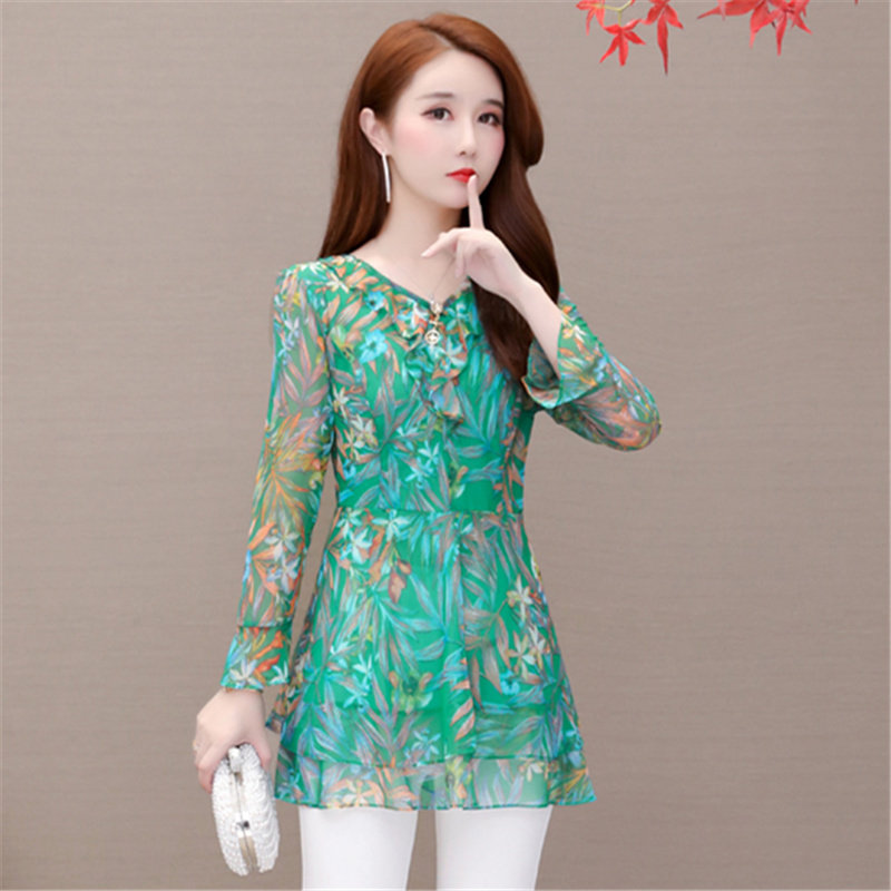 中长款小衫女2020新款韩版宽松遮肚妈妈装显瘦碎花大码雪纺衫上衣
