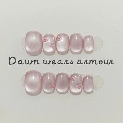 10Pcs Pink Cat Eye Handmade Short Round Press On Nails Full