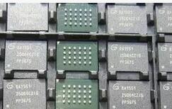 全新 BGA24封装 W25Q64FVCIG 64Mbit 8MB 中九户户通空片存储器