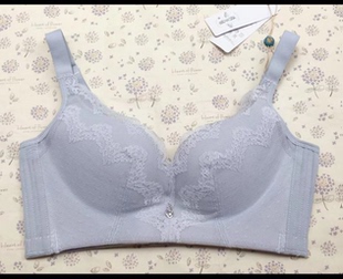 内衣女无钢圈小胸聚拢无痕聚拢上托收副乳蕾丝大码 文胸防下垂 薄款