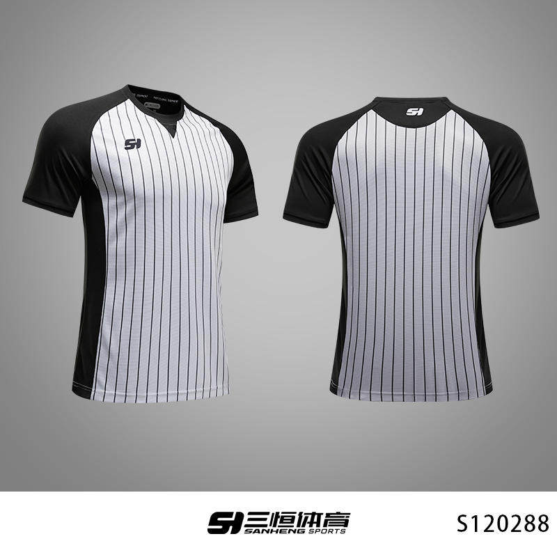 三恒裁判服，灰色条纹图片