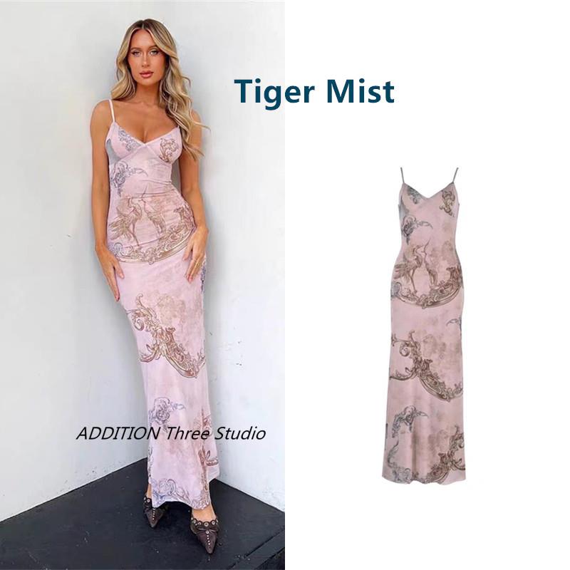 折扣 Tiger Mist 春夏款气质性感V领碎花网眼露背长款吊带连衣裙