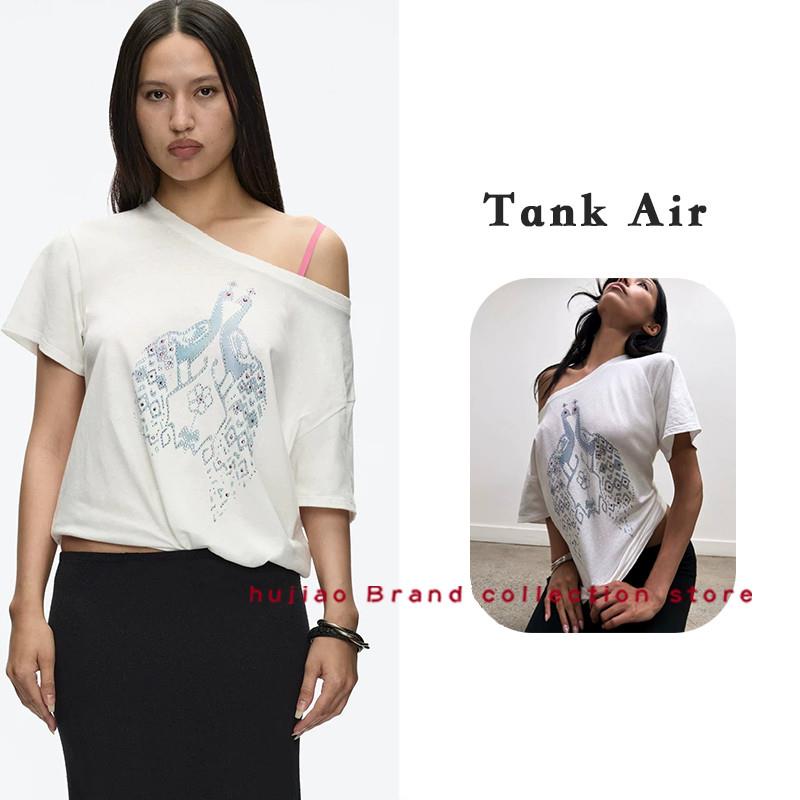 煳椒正品 Tank air 孔雀印花烫钻白色大圆领可斜肩穿宽松版型T恤