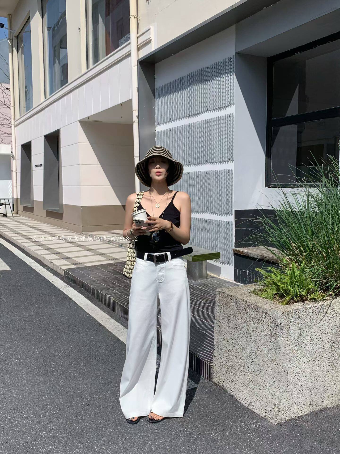 白色阔腿牛仔裤女2026夏季新款高腰显瘦宽松垂感拖地裤
