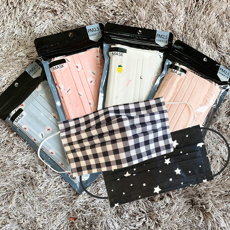 一次性可爱卡通黑白透气韩潮口罩