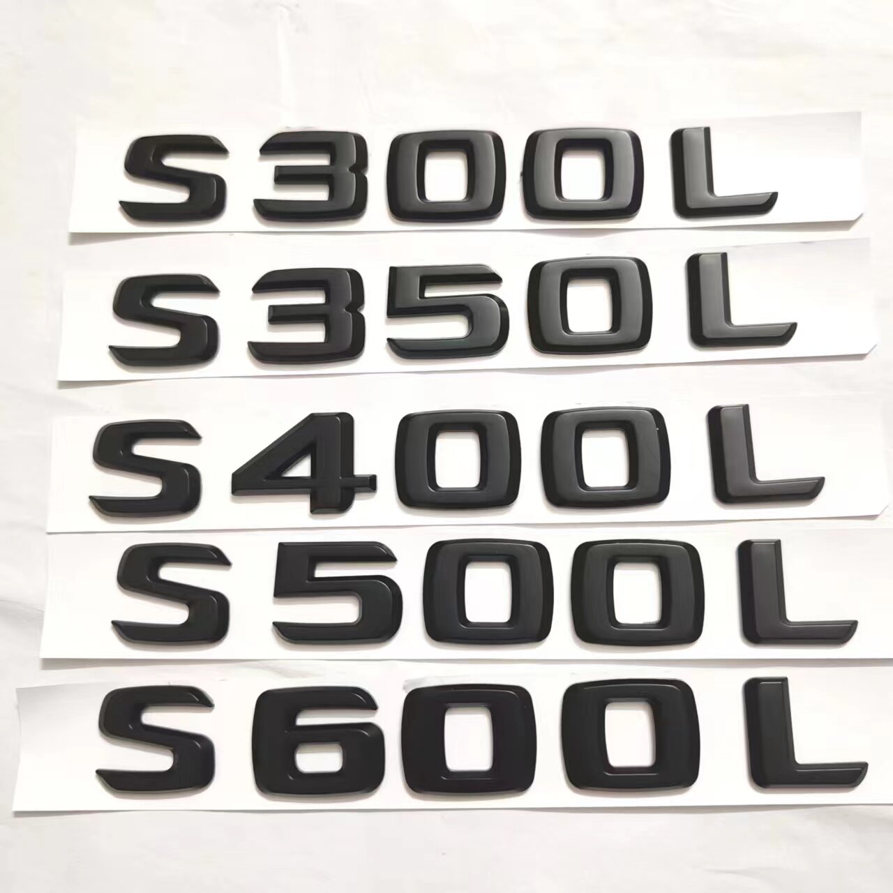 适用于老款奔驰S级S350L S400L S500LS600L车标改装黑色后尾标V12