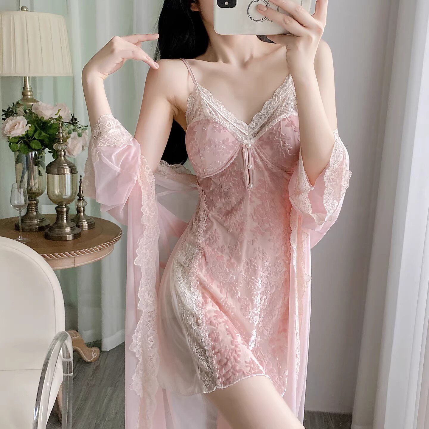 性感睡衣女夏季网纱高级感2025新款春秋蕾丝吊带睡裙带胸垫家居服