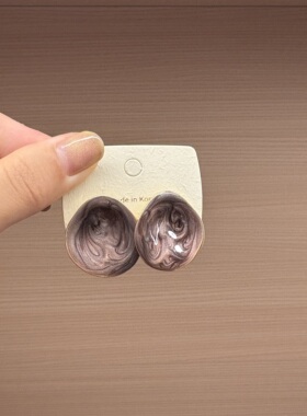 奶系凹感白耳环个性时尚ins小众设计感几何耳钉