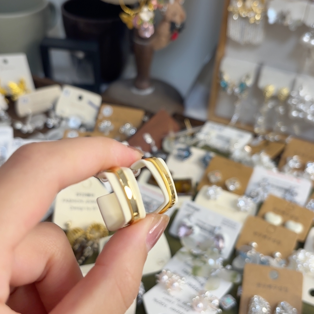 满2件或者满30元包邮