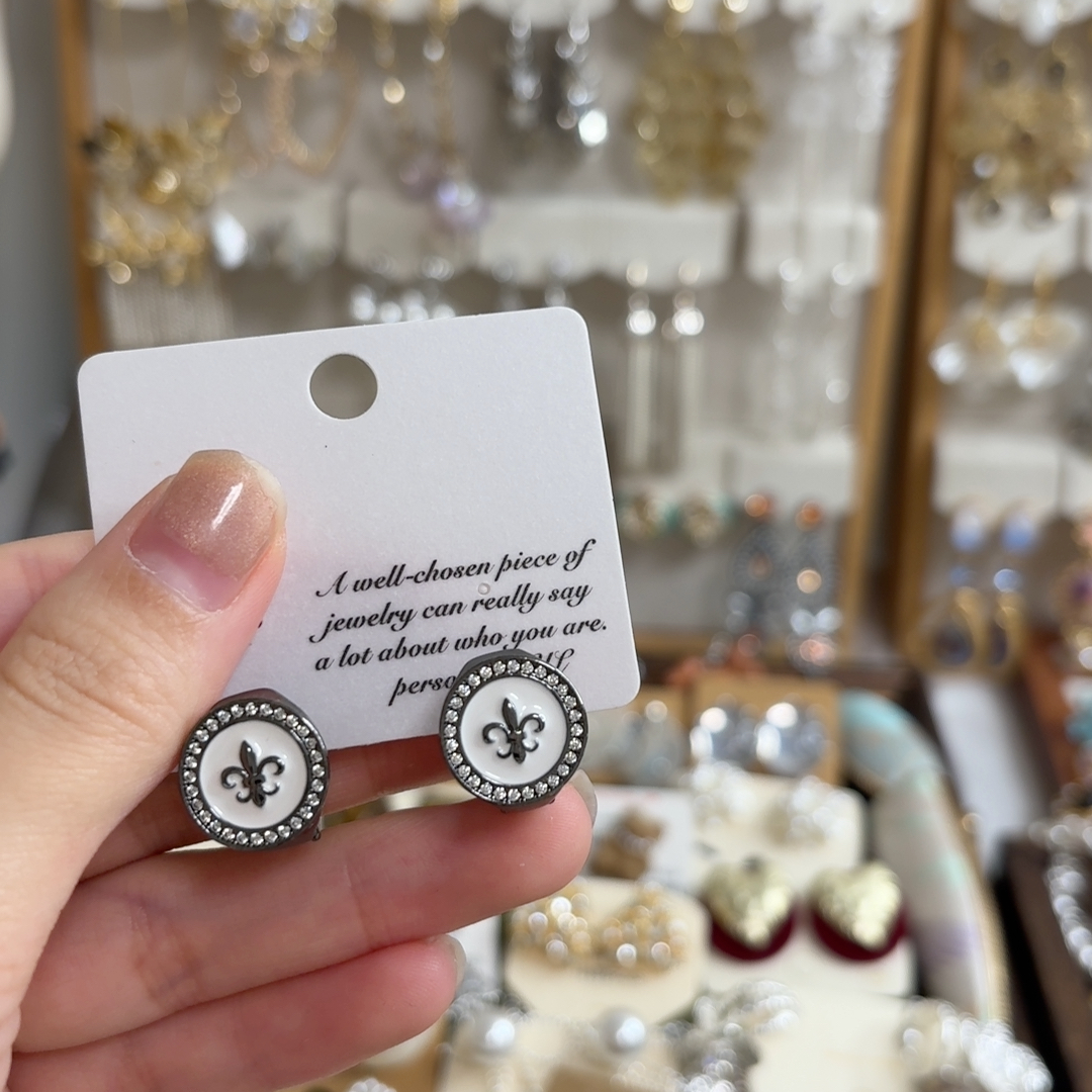 满2件或者满30元包邮