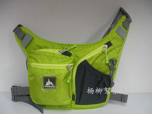 包邮 贴身包肩背包 专柜正品 休闲单肩包 腰包 极地挎包3183