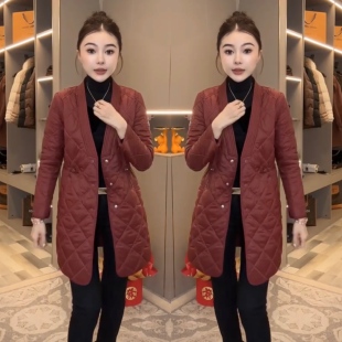 2025秋冬网红新款中长款羽绒棉服女气质复古红色V领收腰显瘦风衣