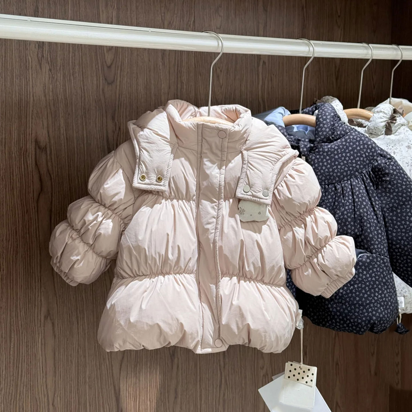 女童羽绒服儿童冬装洋气连帽上衣