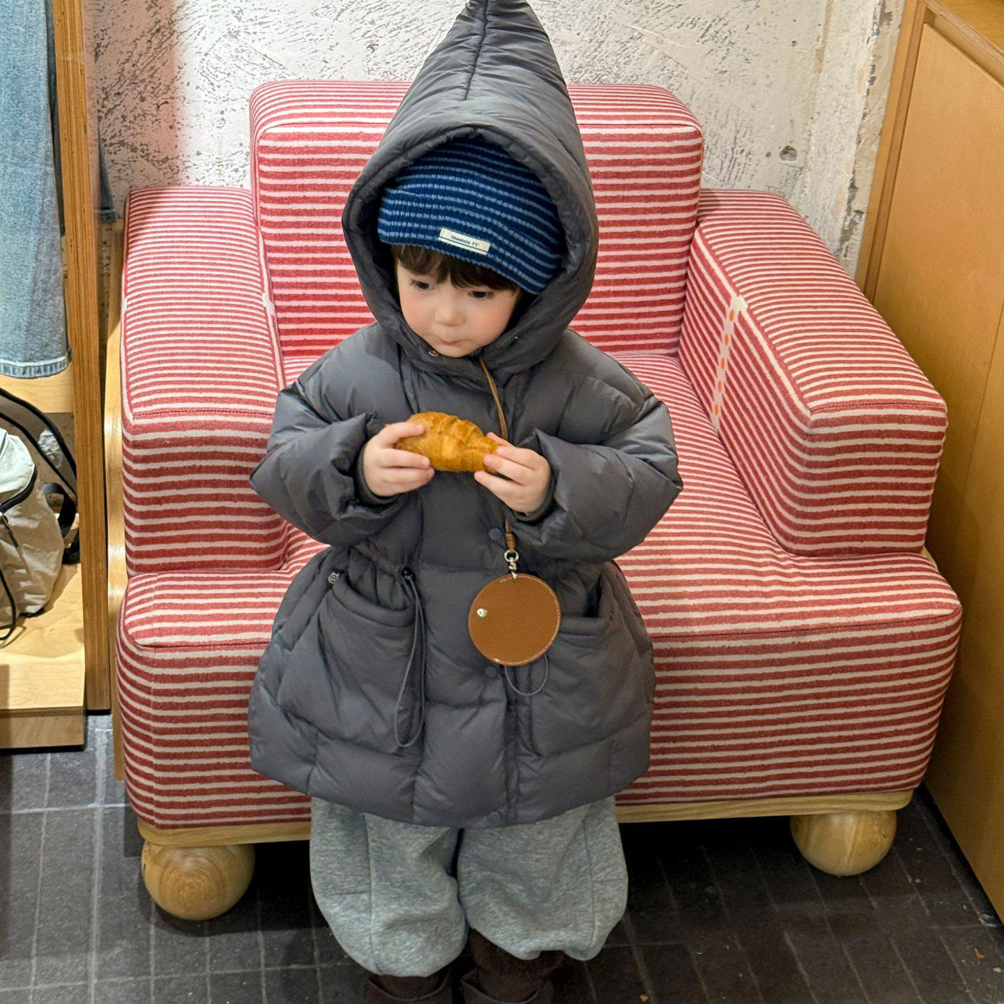 男童羽绒服儿童秋冬洋气连帽外套